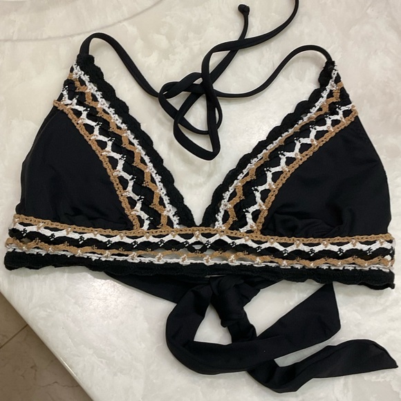 Becca Swimsuit Bikini Top, Triangle Design with Ties, Top Only, Black, Size M - Picture 4 of 8